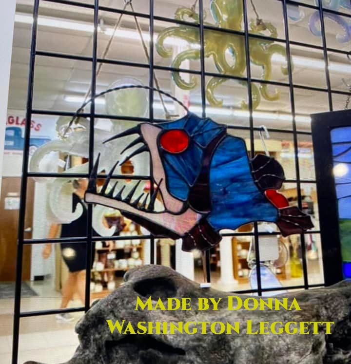 Anglerfish Stained Glass Pattern — Deep Sea DIY Suncatcher Window Panel Template, svg psd Download