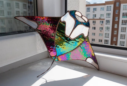 Manta ray stained glass suncatcher — ocean window hanging marine life gift coastal decor