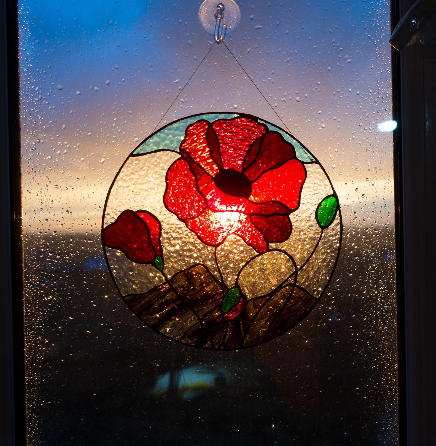 Red Poppy Stained Glass Suncatcher — Round Floral Window Hanging, Flower Lover Gift